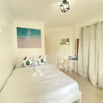 Vargas Apartelle