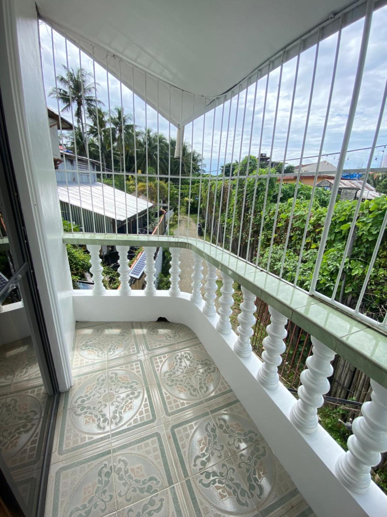 Vargas Apartelle Appartamento Balabag (Boracay)
